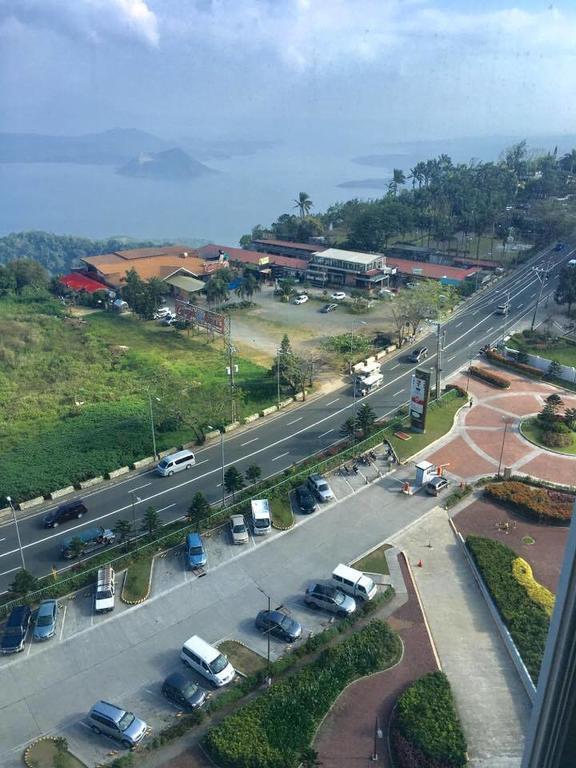 Matlocs @ Wind Residences Tagaytay City ภายนอก รูปภาพ