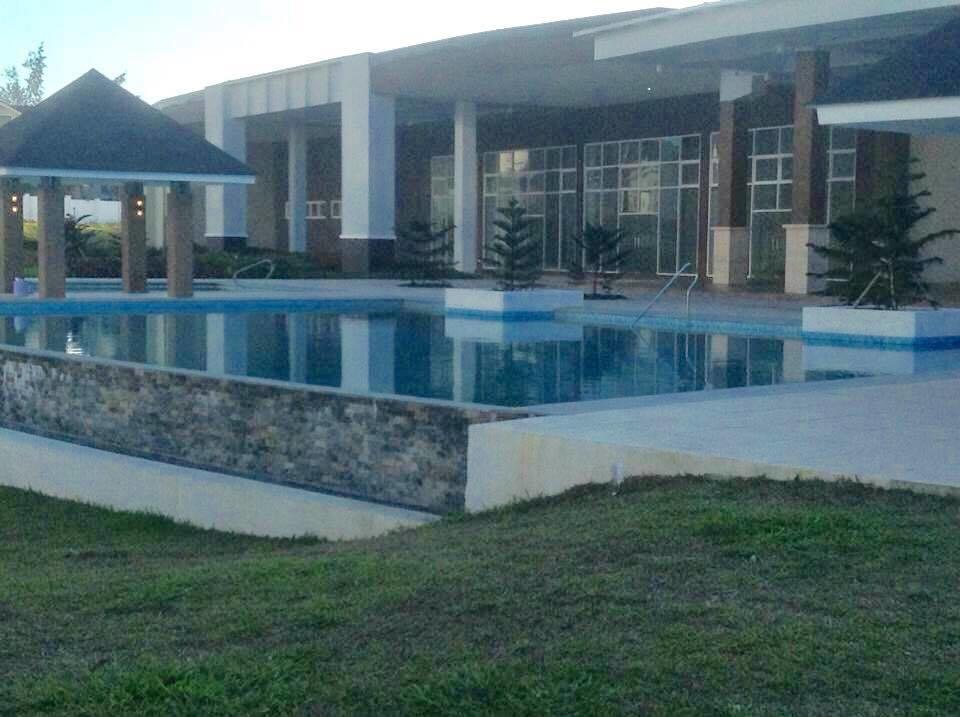 Matlocs @ Wind Residences Tagaytay City ภายนอก รูปภาพ