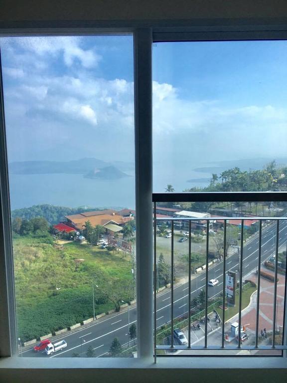 Matlocs @ Wind Residences Tagaytay City ภายนอก รูปภาพ