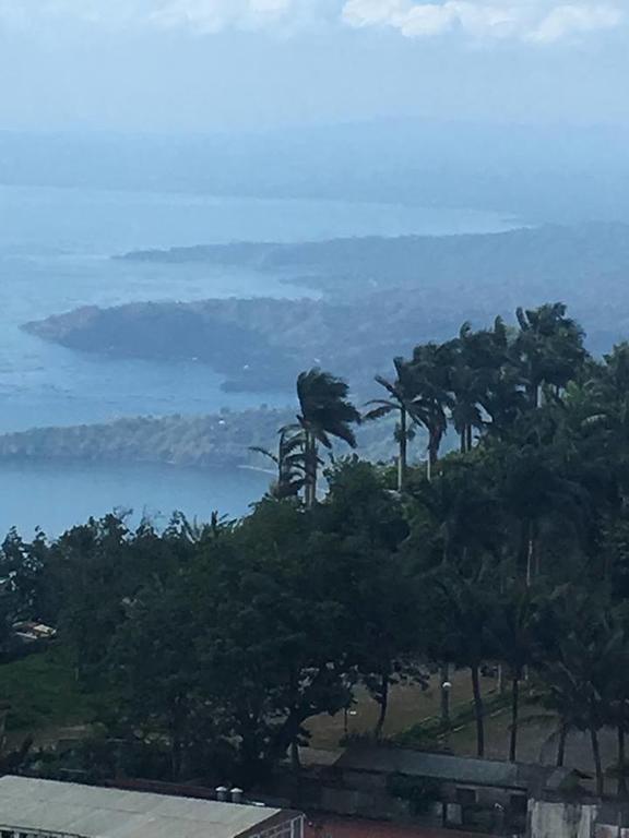 Matlocs @ Wind Residences Tagaytay City ภายนอก รูปภาพ